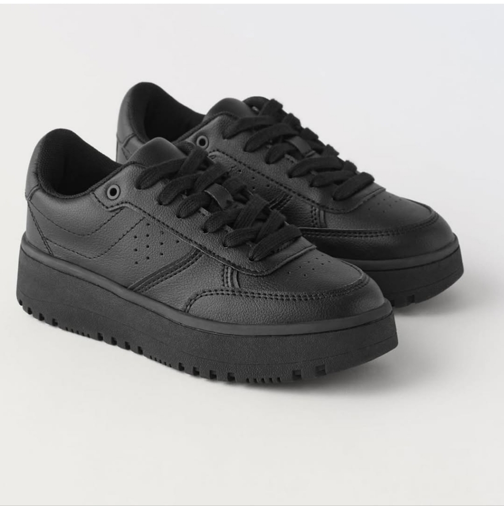 ZARA KIDS BASIC BLACK SNEAKERS SIZE 13.5